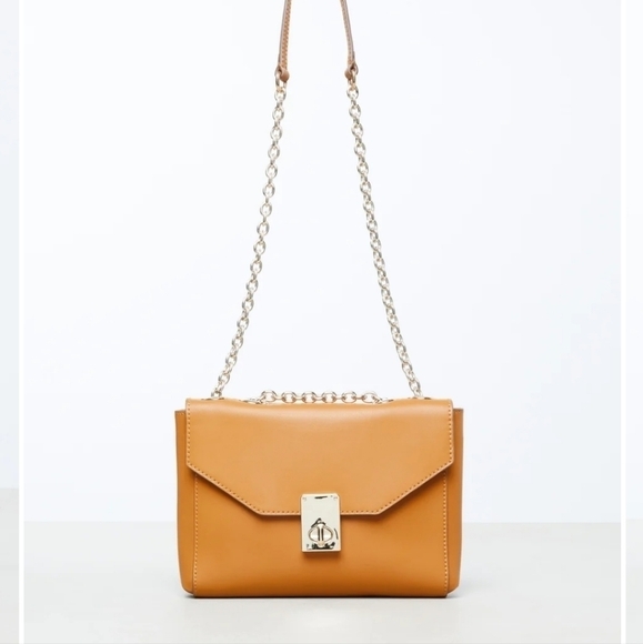 NEW BcbgMaxAzria Cindy Shoulder Bag Brown Calf Leather - Picture 7 of 7